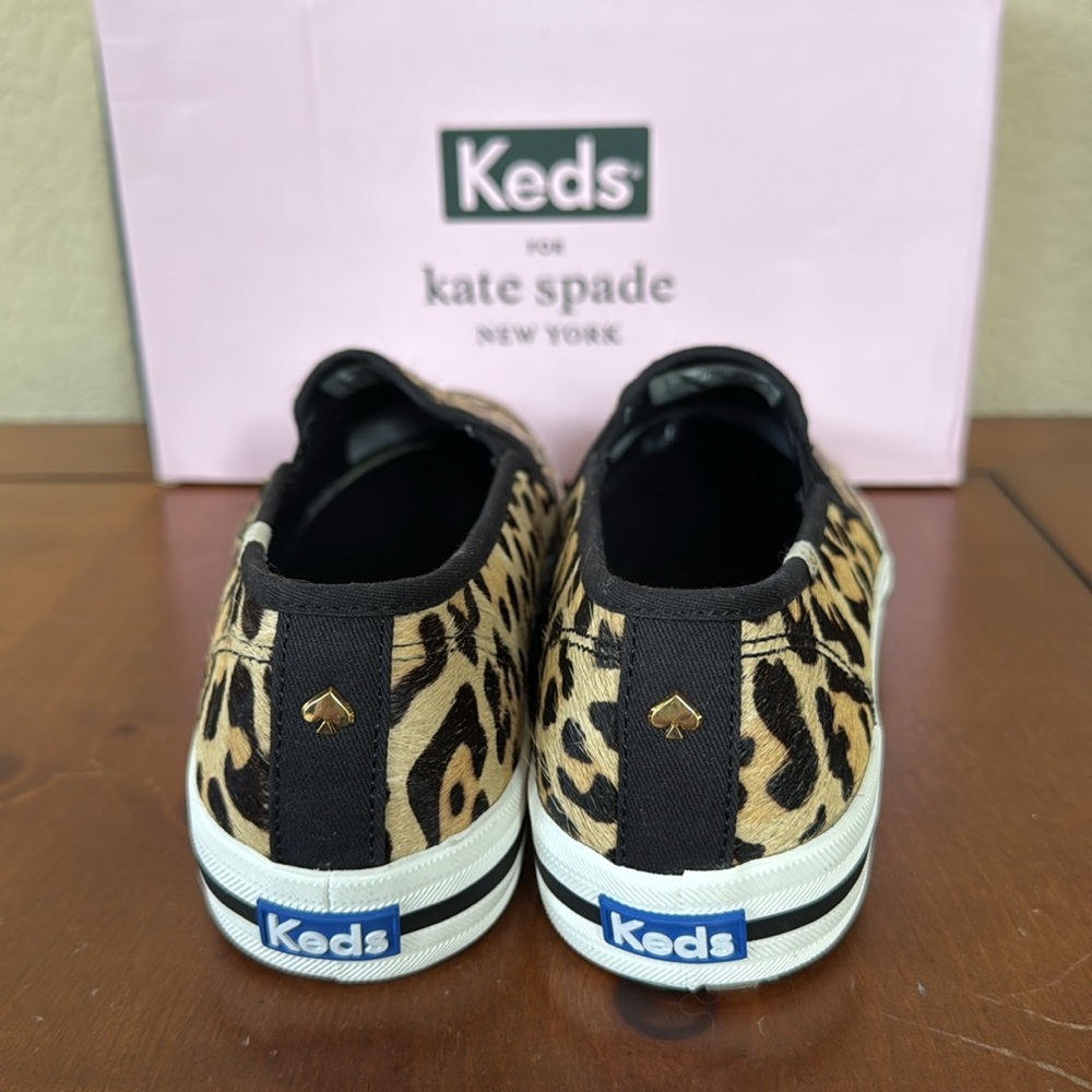Kate Spade New York Sneakers Double Deck Leo Pony Tan NWOT - Picture 2 of 4